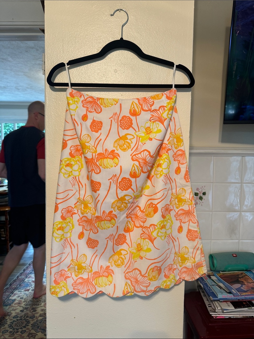 THE LILLY Sportswear Division-LILLY PULITZER Scalloped Floral Hem Skirt size 10